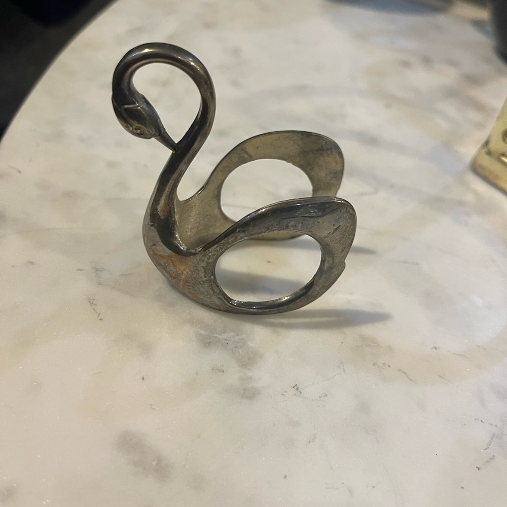 Vintage silver plated napkin rings set of 8 circa 1995